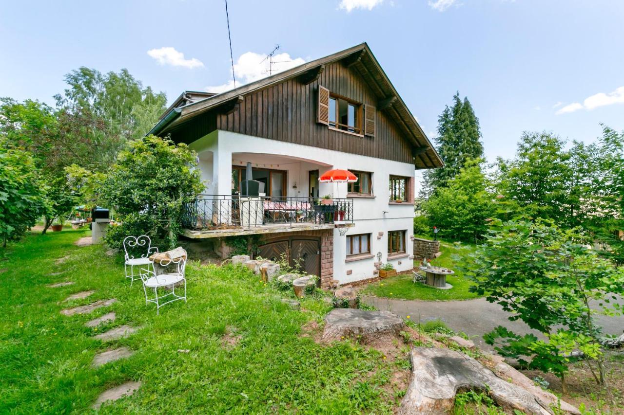 Chalet Spacieux A Wangenbourg-Engenthal Avec Vue Panoramique Luaran gambar